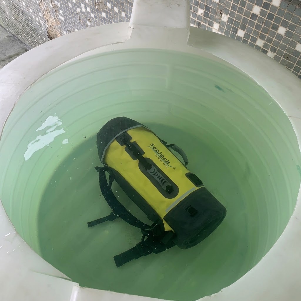 Процесс производства водонепроницаемого рюкзака IPX8